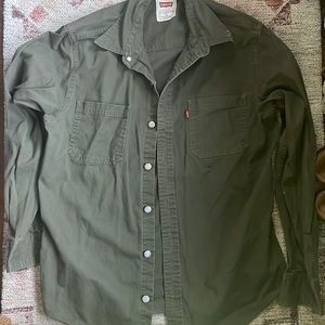 EUC Men’s Levi’s button down